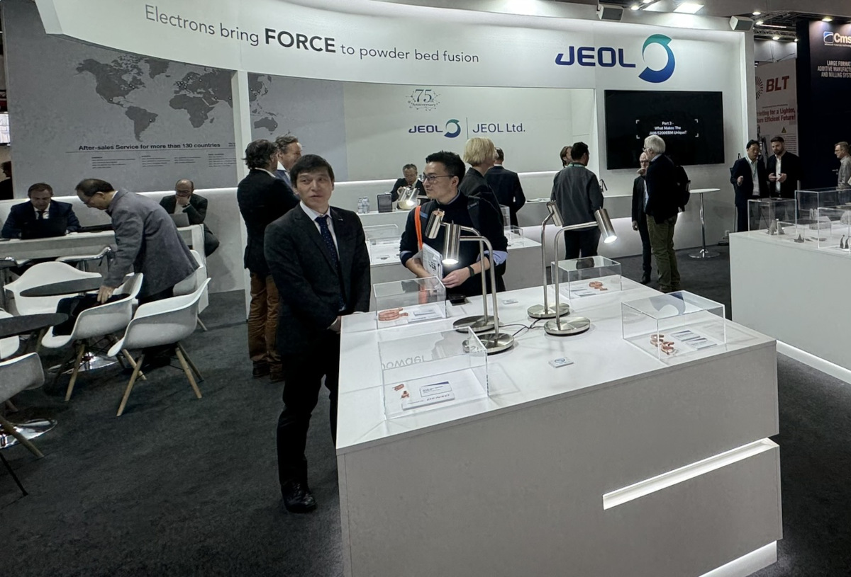 Stand JEOL au salon Formnext 2024